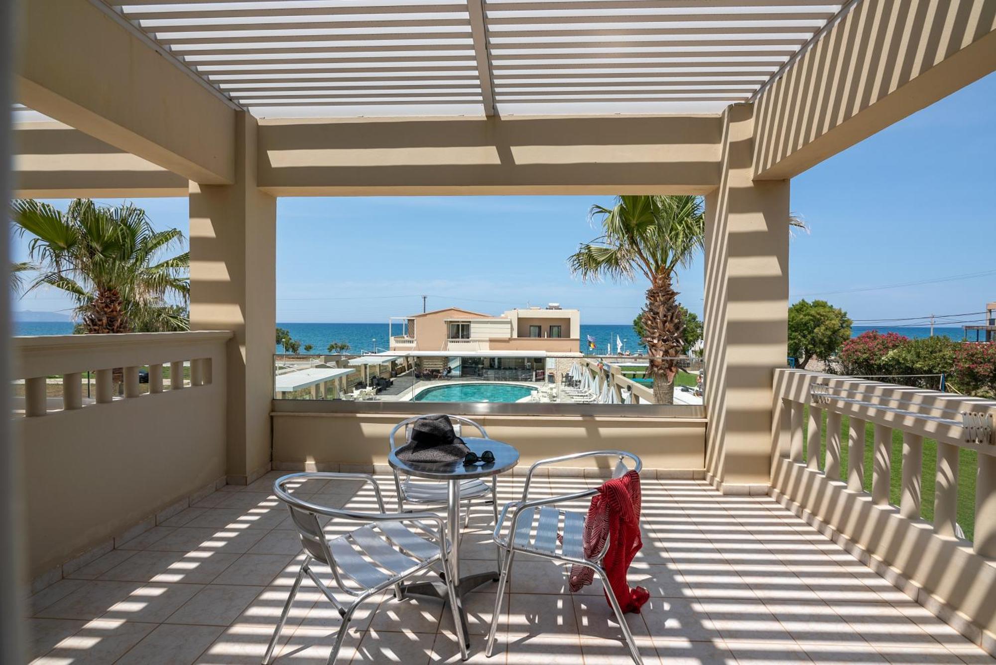Castro Beach Hotel Maleme  Exterior photo