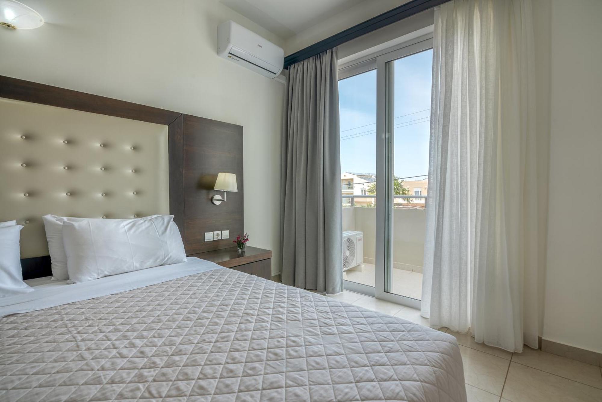 Castro Beach Hotel Maleme  Exterior photo
